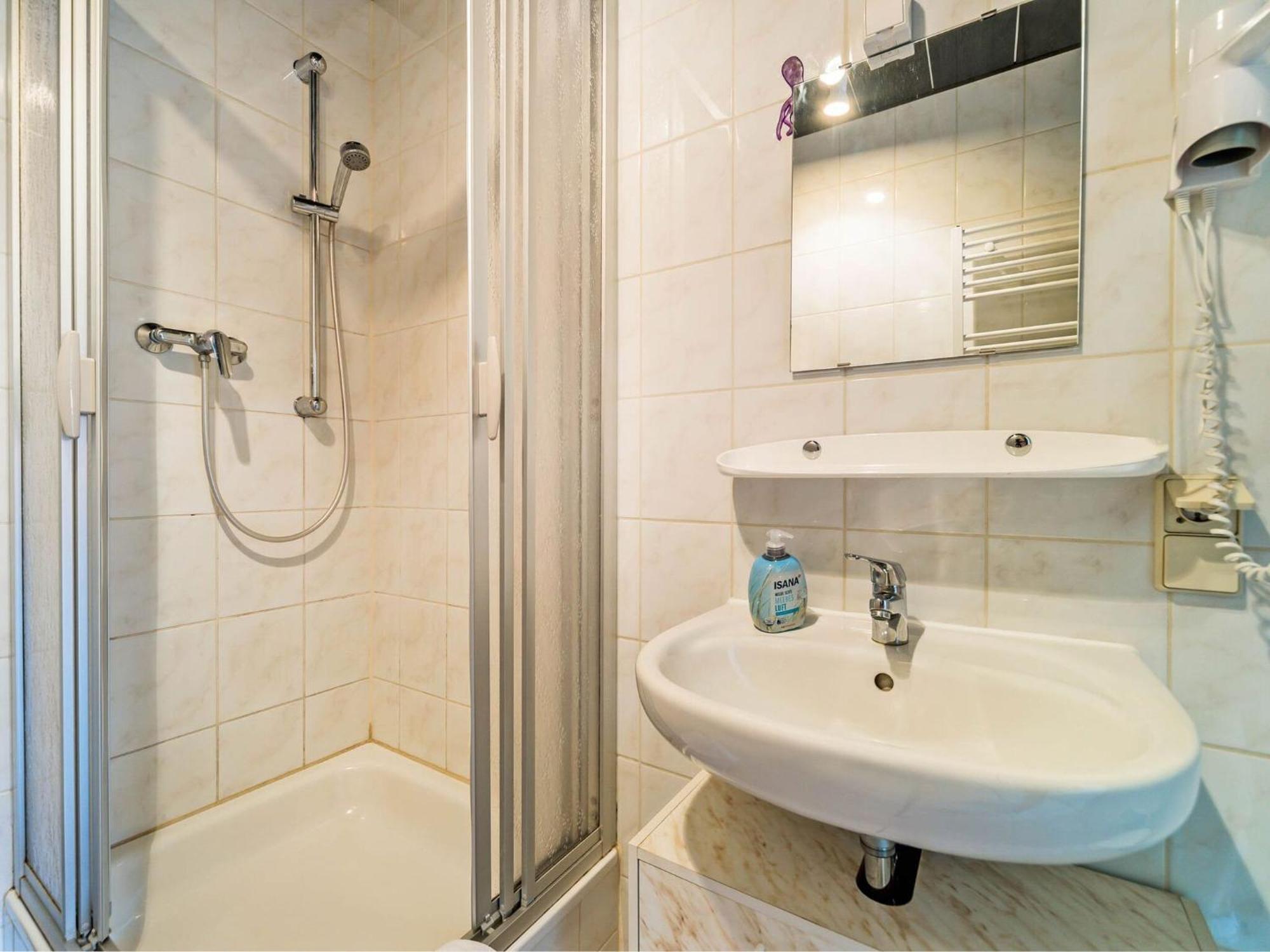 Holiday Home With Shared Pool In J Gersgr N 巴德瑞博兹格兰 外观 照片